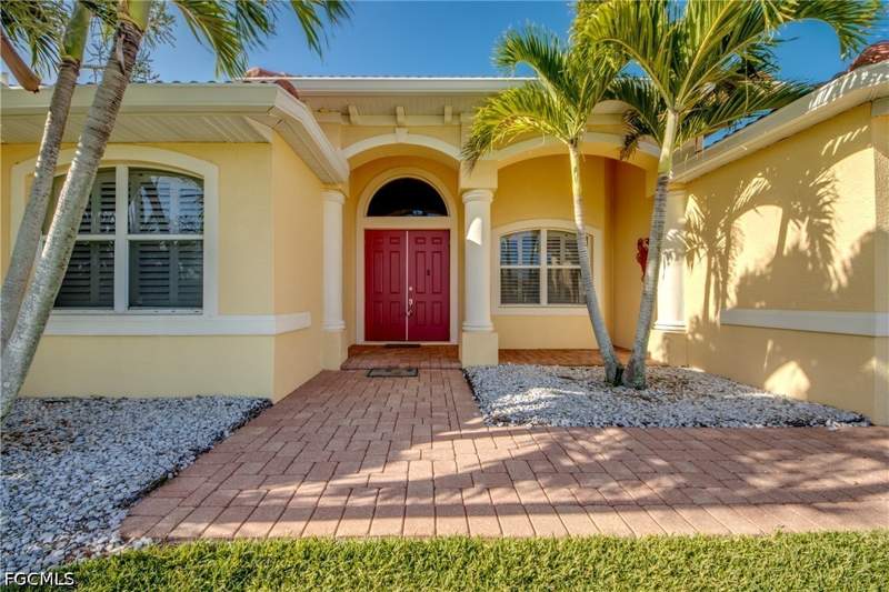 3 bedroom SingleFamilyResidence at 2932 NW 18th Ter, Cape Coral, Cape Coral — photo 3