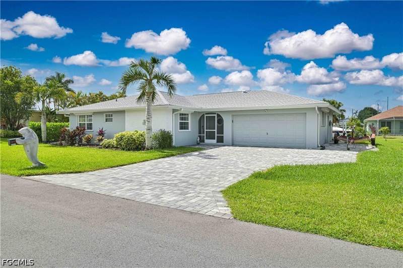 3 bedroom SingleFamilyResidence at 13511 Island Rd, River Forest, Fort Myers — photo 5
