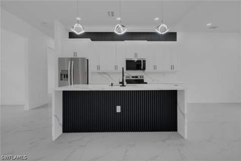 2909 Dora Ave N, Lehigh Acres FL - photo 17 of 47