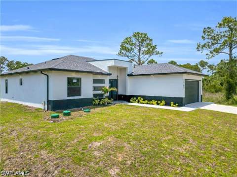 2909 Dora Ave N, Lehigh Acres FL - photo 7 of 47