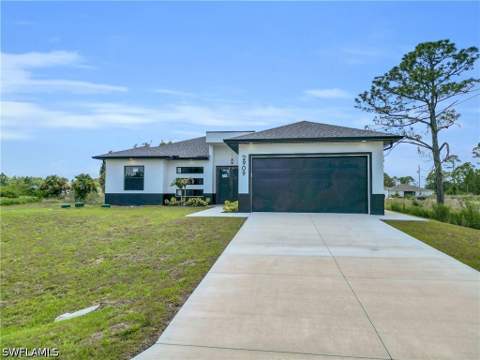 2909 Dora Ave N, Lehigh Acres FL - photo 8 of 47