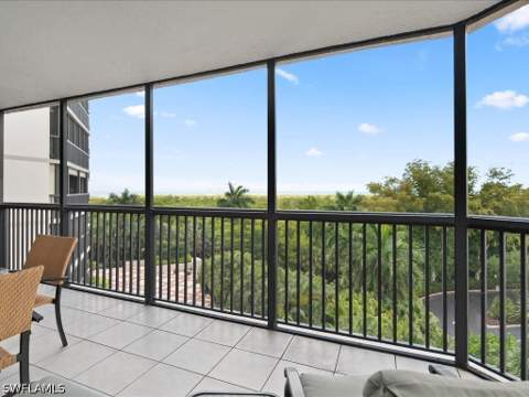 6075 Pelican Bay Blvd 506, Naples FL - photo 14 of 47
