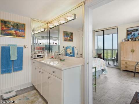 6075 Pelican Bay Blvd 506, Naples FL - photo 19 of 47