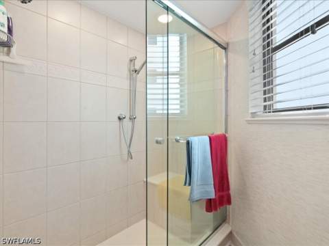 6075 Pelican Bay Blvd 506, Naples FL - photo 23 of 47