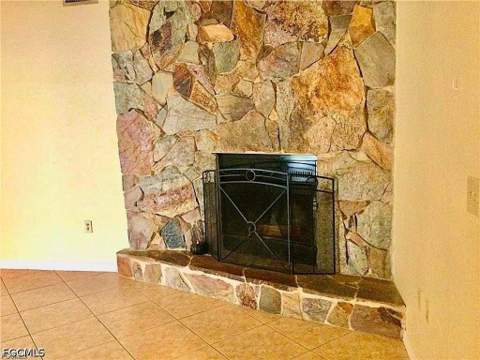 124 SE 31st St, Cape Coral FL - photo 10 of 49