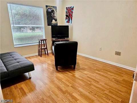 124 SE 31st St, Cape Coral FL - photo 16 of 49