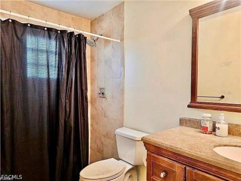 124 SE 31st St, Cape Coral FL - photo 18 of 49