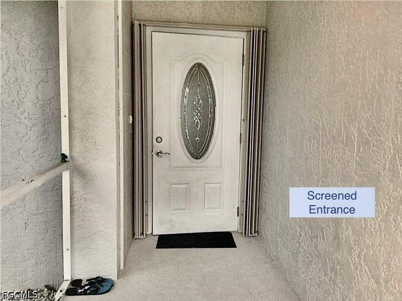 3 bedroom SingleFamilyResidence at 124 SE 31st St, Cape Coral, Cape Coral — photo 5