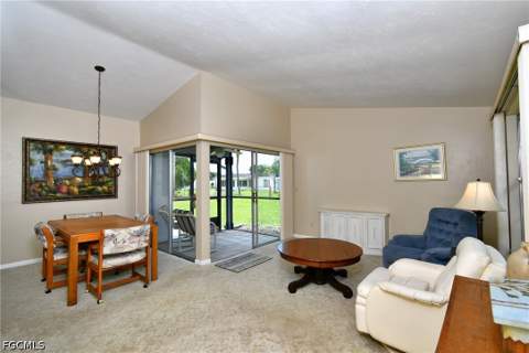 10572 Quincy Ct, Lehigh Acres FL - photo 13 of 33