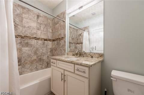 15840 Portofino Springs Blvd 101, Fort Myers FL - photo 19 of 33