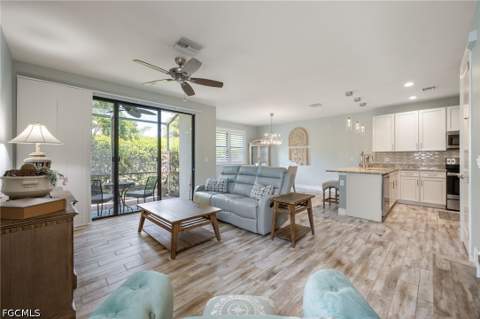 15840 Portofino Springs Blvd 101, Fort Myers FL - photo 6 of 33