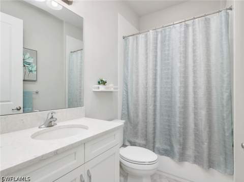 4716 Kensington CIR, Naples FL - photo 15 of 49