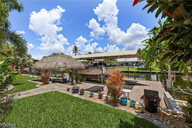 4 bedroom SingleFamilyResidence at 5215 Pelican Blvd, Cape Coral, Cape Coral — photo 3