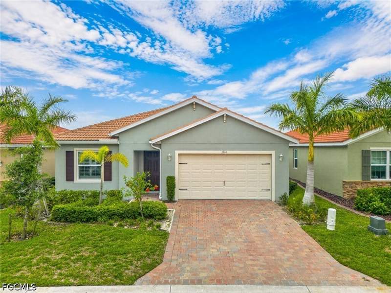 2 bedroom SingleFamilyResidence at 3944 Crosswater Dr, Magnolia Landing, North Fort Myers — photo 4