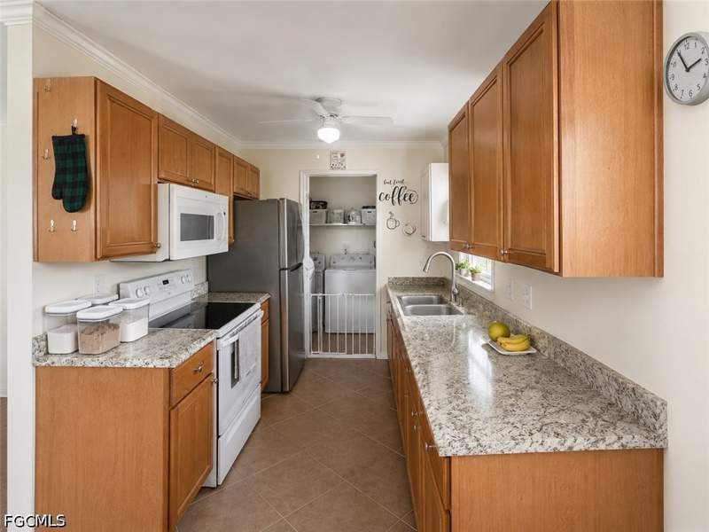 4 bedroom SingleFamilyResidence at 3605 40th St SW, Lehigh Acres, Lehigh Acres — photo 3