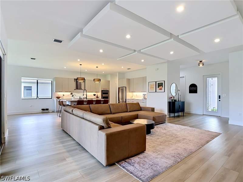 5 bedroom SingleFamilyResidence at 5228 Lamone Ln, Maple Ridge, Ave Maria — photo 3