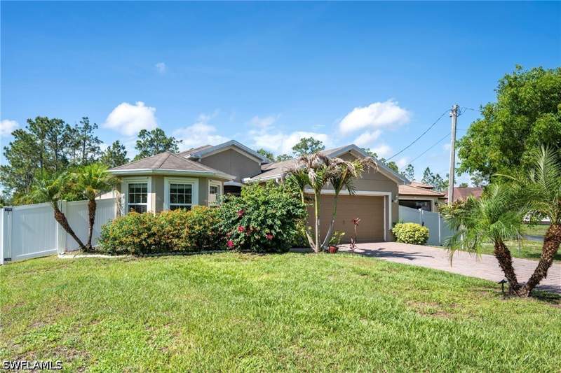 3 bedroom SingleFamilyResidence at 3582 45th Ave NE, Golden Gate Estates, Naples — photo 5