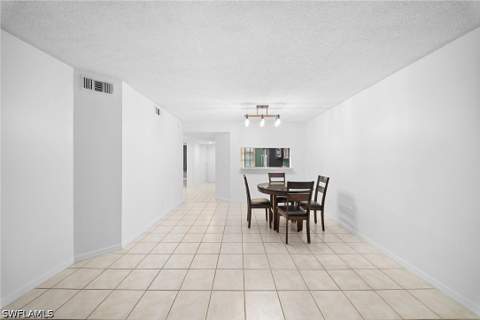 7761 Jewel Ln 102, Naples FL - photo 23 of 46
