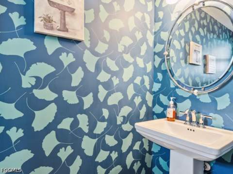 232 La Peninsula Blvd 232, Naples FL - photo 22 of 44
