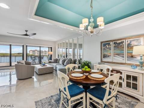 232 La Peninsula Blvd 232, Naples FL - photo 8 of 44
