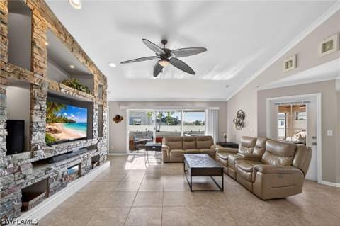 1807 NW 37th Ave, Cape Coral FL - photo 6 of 48