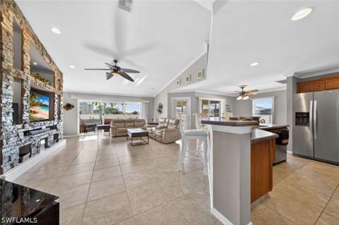 1807 NW 37th Ave, Cape Coral FL - photo 8 of 48