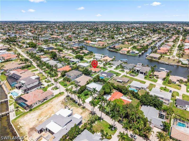 3 bedroom SingleFamilyResidence at 740 Coral Dr, Cape Coral, Cape Coral — photo 2