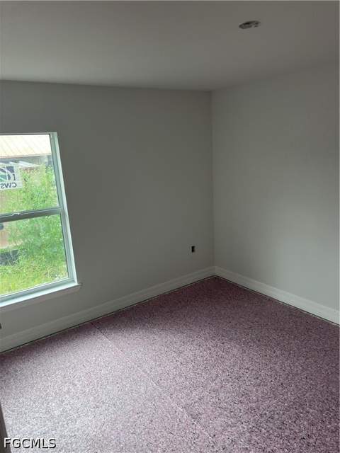 2406 Bay Plz, Lehigh Acres FL - photo 8 of 12