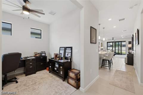 24882 Marina Del Ray Dr, Bonita Springs FL - photo 6 of 40