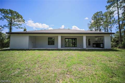 1621 Eighth Ave, Lehigh Acres FL - photo 7 of 32