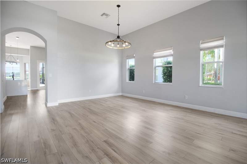 5 bedroom SingleFamilyResidence at 1696 Sarazen Pl, Valencia Country Club, Naples — photo 5
