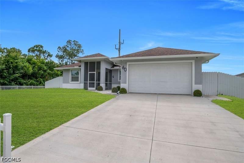 3 bedroom SingleFamilyResidence at 60 Floyd Ave S, Lehigh Acres, Lehigh Acres — photo 3