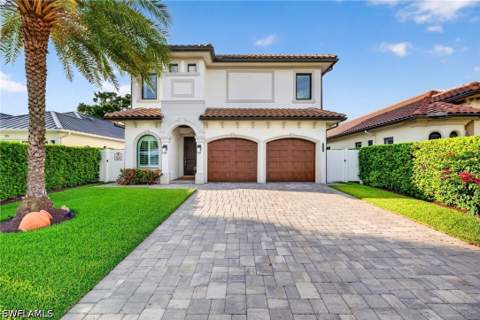 519 97th Ave N, Naples FL - photo 6 of 43