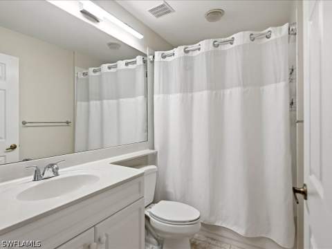 25064 Peacock Ln 101, Naples FL - photo 12 of 21
