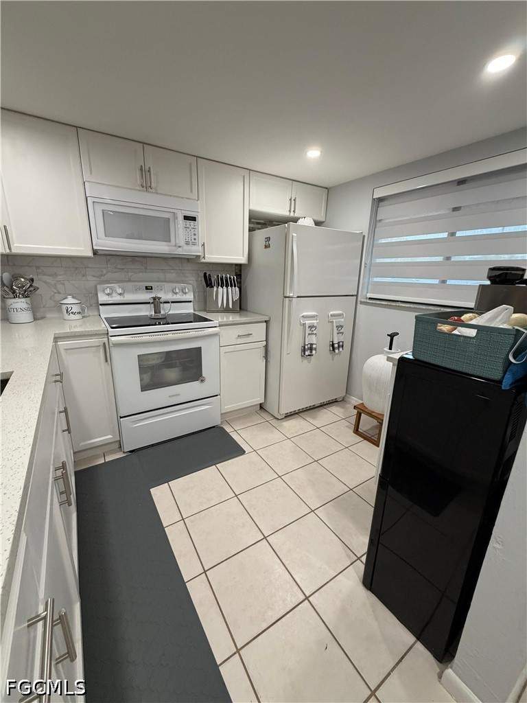 2 bedroom Condominium at 618 Gerald Ave 415, Gulf Place Condo, Lehigh Acres — photo 5