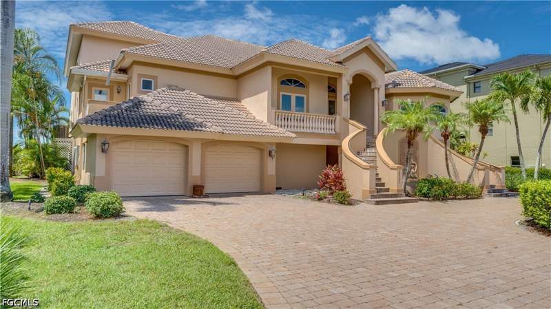 4 bedroom SingleFamilyResidence at 14571 Jonathan Harbour DR, JONATHAN HARBOUR, Fort Myers — photo 2