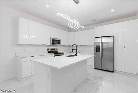 161 Blackstone Dr, Fort Myers FL - photo 6 of 25