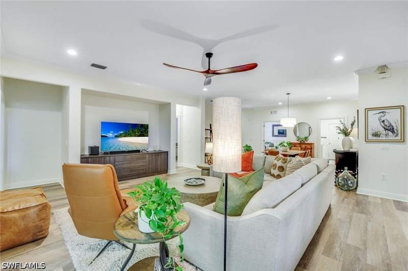 2 bedroom Condominium at 4956 Shaker Heights Ct 101, Juliana Village, Naples — photo 3
