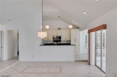 13376 Journeys End, Fort Myers FL - photo 12 of 37