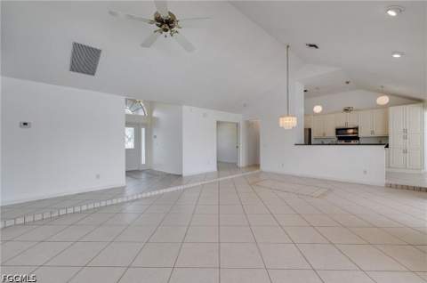 13376 Journeys End, Fort Myers FL - photo 13 of 37