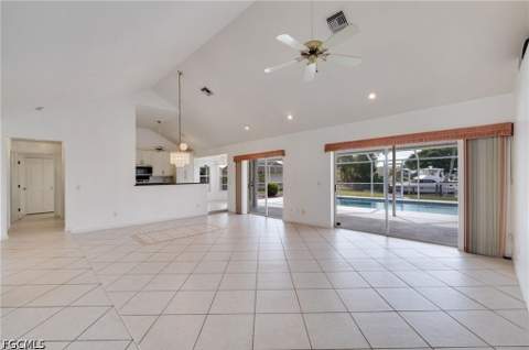 13376 Journeys End, Fort Myers FL - photo 15 of 37