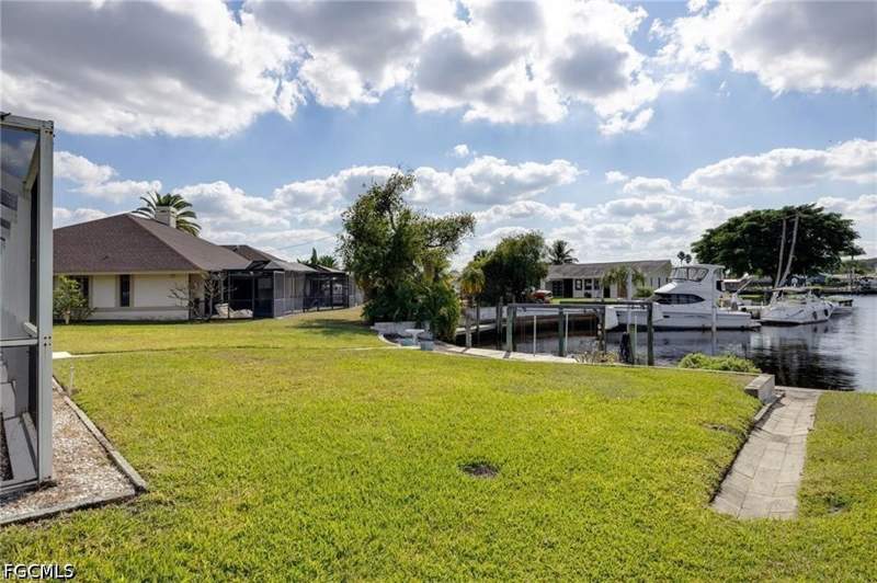 3 bedroom SingleFamilyResidence at 13376 Journeys End, River Forest Island, Fort Myers — photo 4