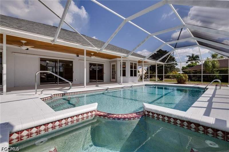 3 bedroom SingleFamilyResidence at 13376 Journeys End, River Forest Island, Fort Myers — photo 5