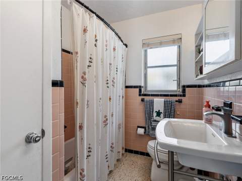 5521 Shaddelee Ln W, Fort Myers FL - photo 10 of 22