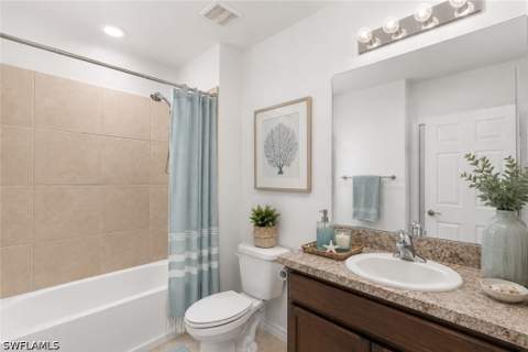 722 Hadley Pl W, Naples FL - photo 12 of 21