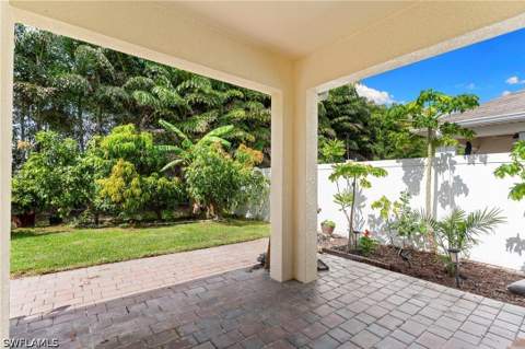 722 Hadley Pl W, Naples FL - photo 16 of 21