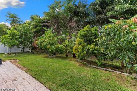 722 Hadley Pl W, Naples FL - photo 18 of 21