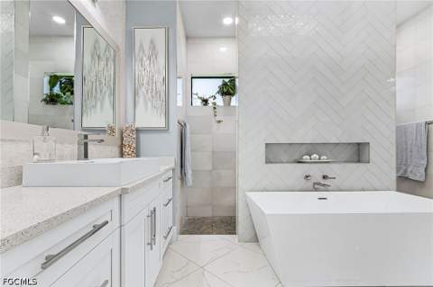 8800 Woodgate Manor Ct, Fort Myers FL - photo 16 of 25