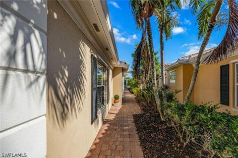 8149 Xenia Ln, Naples FL - photo 24 of 25