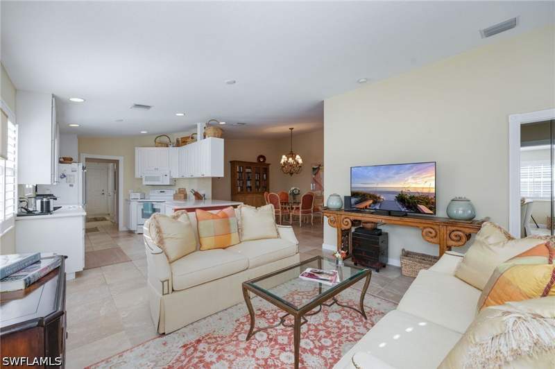 2 bedroom Attached at 8149 Xenia Ln, Verona Walk, Naples — photo 4